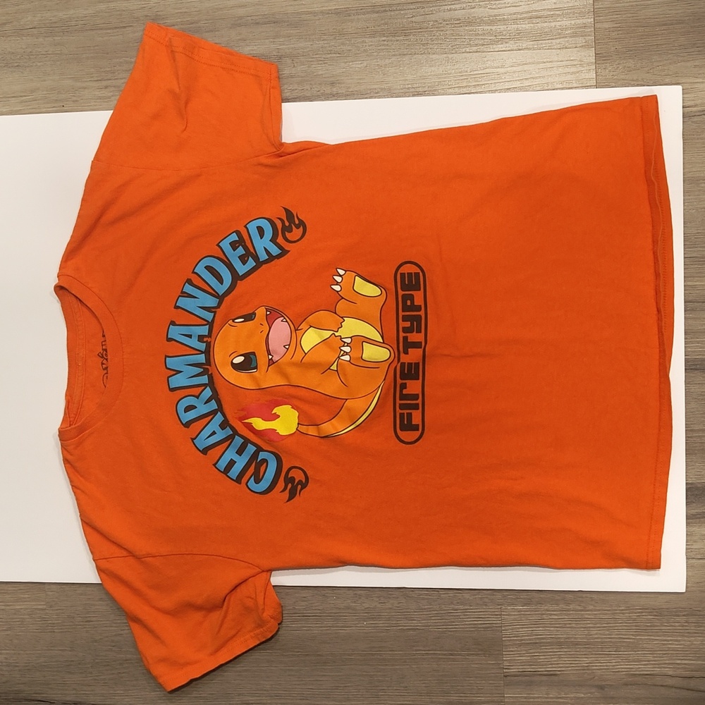Orange Pokemon Charmander Graphic T-Shirt 2023 MEDIUM